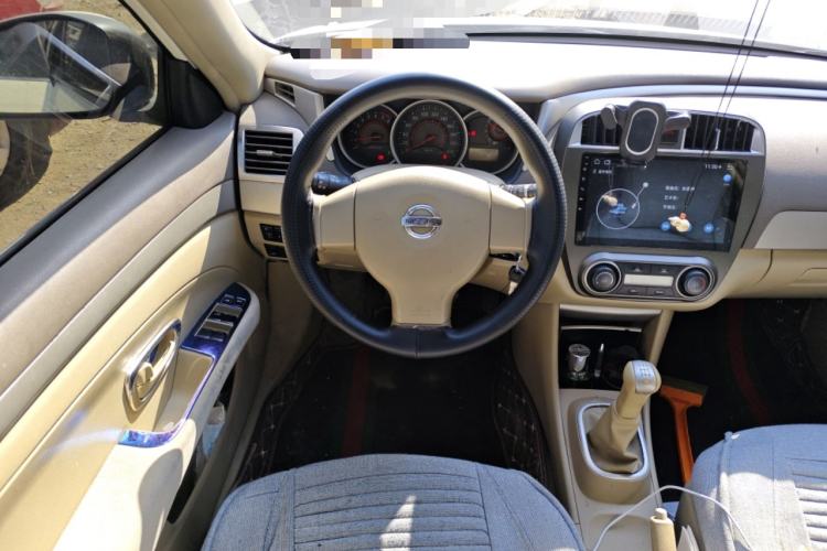 Used Nissan Sylphy 2016 Classic 1.6XE Manual Comfort Edition Steering Wheel