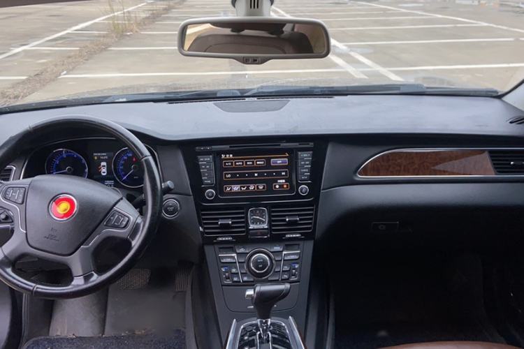 Used Hongqi H7 2015 2.0T Prestige Model