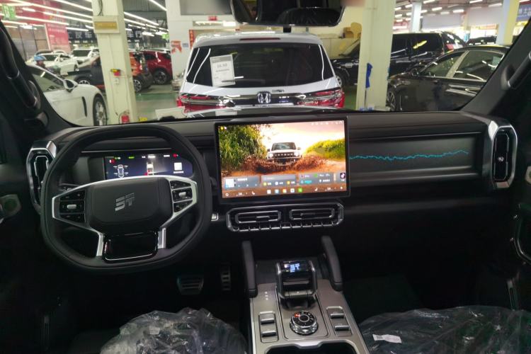 Used JETOUR Shanhai Traveler C-DM 2026 Model 212km Crossroad Center Console