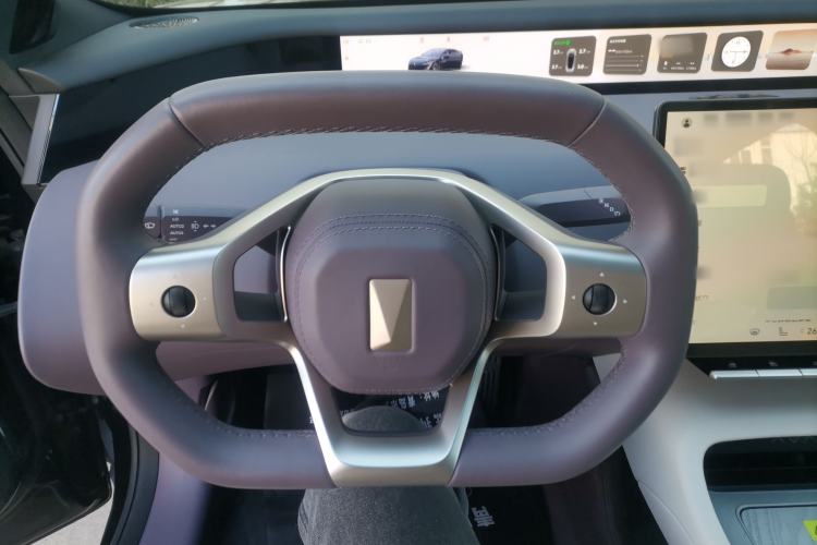 Used Avatr 12 2025 Max Extended-Range Edition
