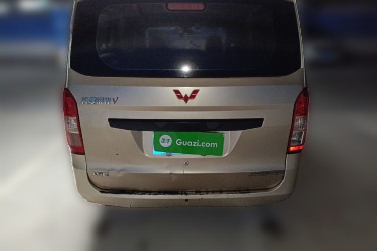 Used Wuling Rongguang V 2018 1.5L Practical Version Rear
