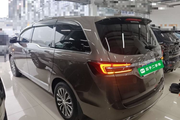 Used Buick GL8 2021 Land Cruiser Executive Class 652T Luxury Model Rear Left 45 Deg