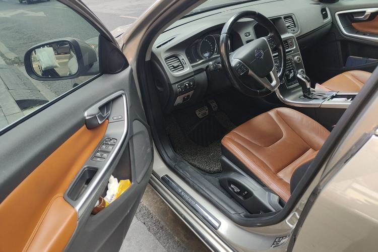 Used Volvo S60 2015 S60L T5 Intelligent Drive Edition