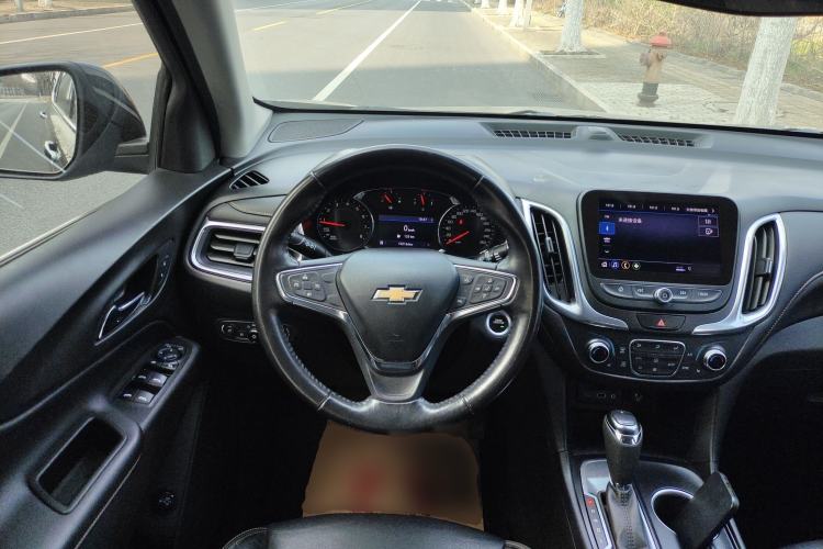 Used Chevrolet Equinox 2019 535T Automatic YuJie Edition China VI
