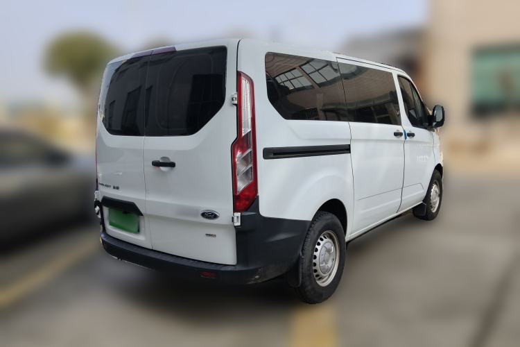 Used Ford Transit 2019 2.0T Diesel Multi-Purpose Commercial Vehicle Short Wheelbase Low Roof 6-Seater China VI Standard