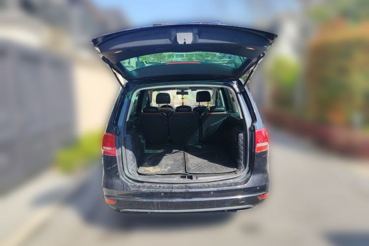 Used Volkswagen Sharan 2014 2.0 TSI Standard Model
