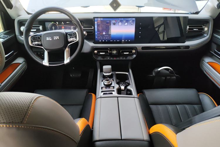 Used BAIC Off-Road BJ40 Electric Drive 2025 Standard Edition Center Console