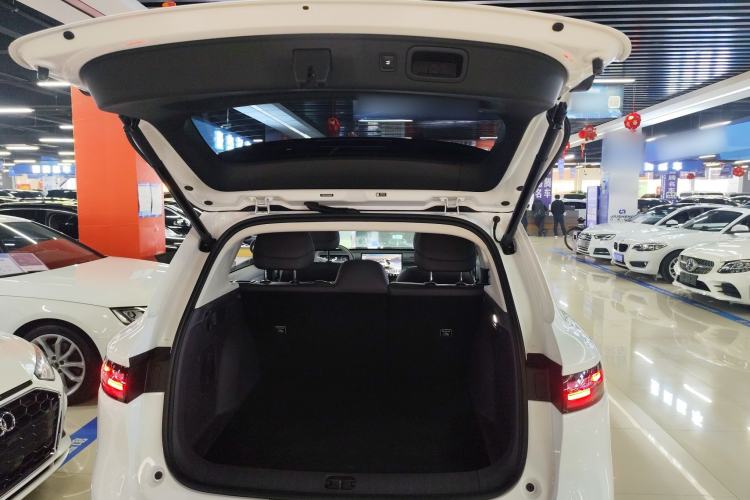 Used Leapmotor B10 2025 510 Joyful Edition Trunk