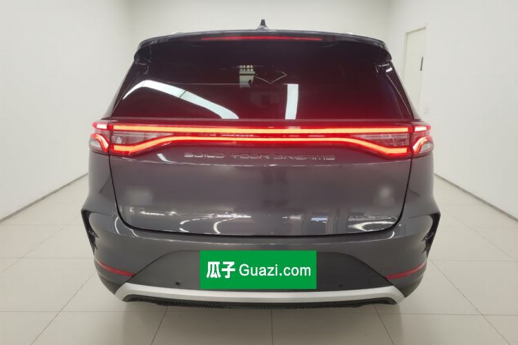 Used BYD Tang New Energy 2022 DM-p 215KM Four-Wheel Drive Flagship Model
