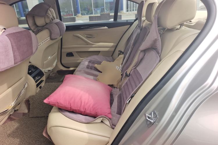 Used BMW 5 Series 2013 525Li Leading Model
