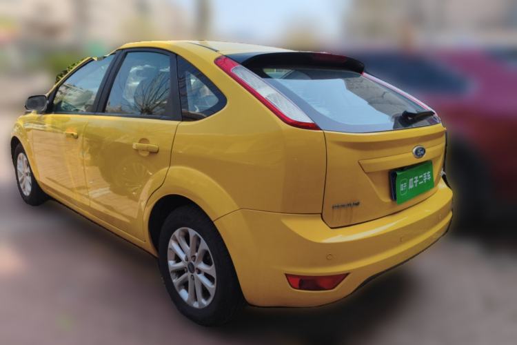 Used Ford Focus 2013 Hatchback Classic 1.8L Manual Base Model Rear Left 45 Deg