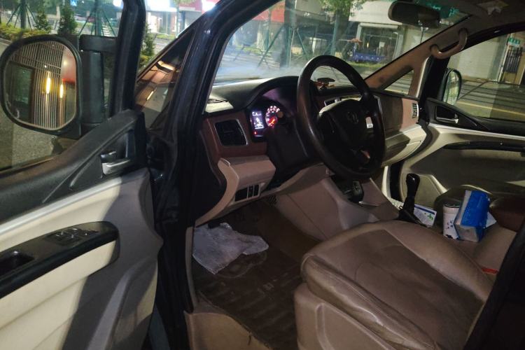 Used FORTHING Lingzhi 2017 M5L 1.6L 7-Seater Standard Model