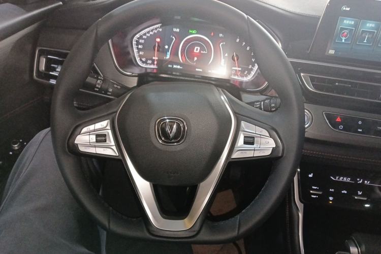 Used CHANGAN CS75 2021 Honor Million Edition 280T DCT Navigation Model Steering Wheel