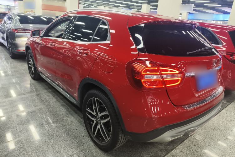 Used Mercedes-Benz GLA 2016 GLA 200 Fashion Model Exterior 2