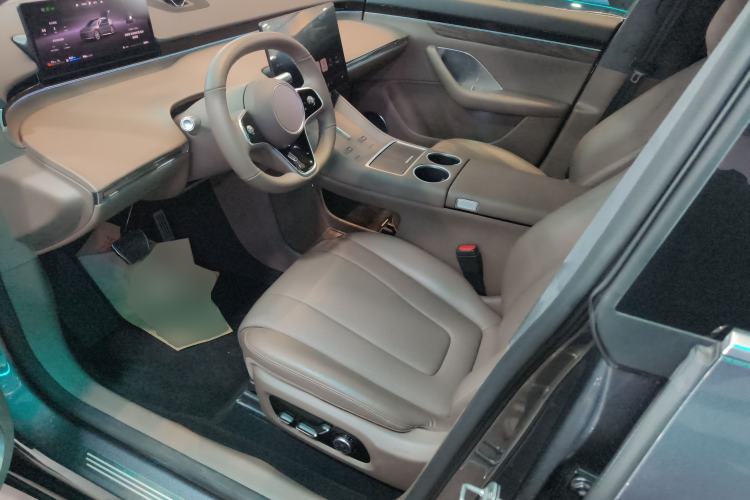 Used Hima Luxeed R7 2025 Range-Extended Version 251 km Max
