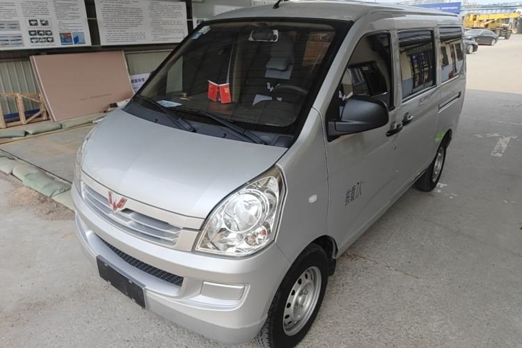 Used Wuling Rongguang S 2021 1.2L Base Model 7-Seater LSI