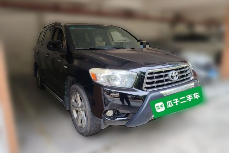 Used Toyota Highlander 2009 2.7L Two-Wheel Drive 7-Seater Luxury Edition Front Right 45 Deg