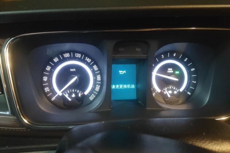 Used Buick GL8 2017 25S Luxury Version China V Standard
