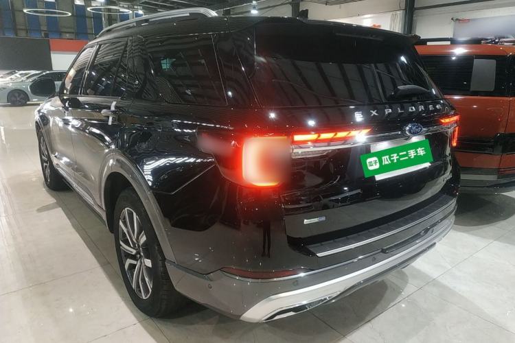 Used Ford Explorer 2023 EcoBoost 285 Four-Wheel Drive Titanium Edition 6 Seats