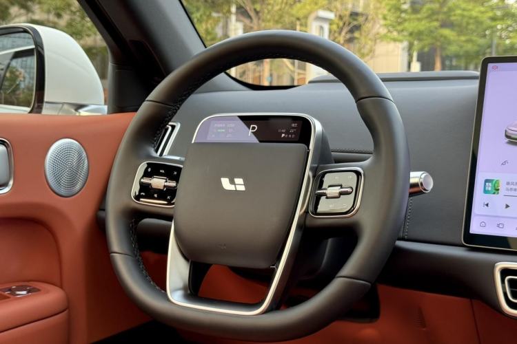 Used Li Auto L6 2024 Pro Model Interior 7