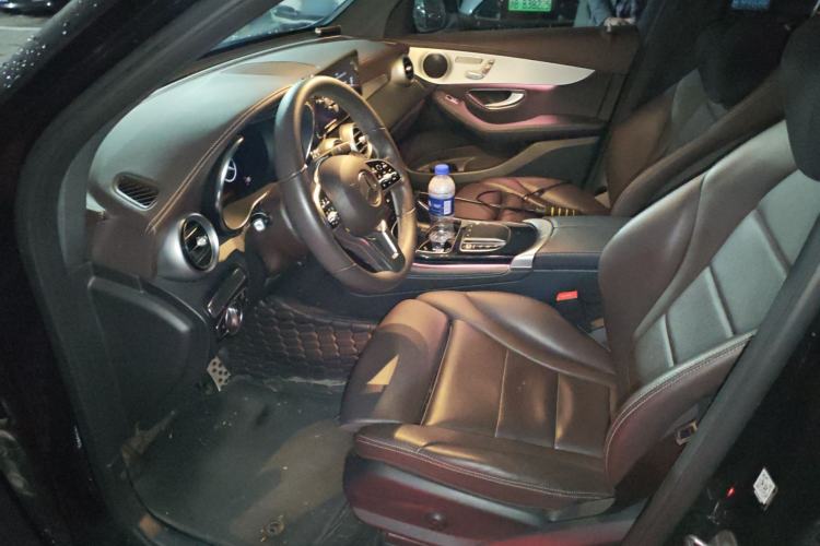 Used Mercedes-Benz GLC 2022 Refreshed GLC 260 L 4MATIC Dynamic Edition Left Front Seat