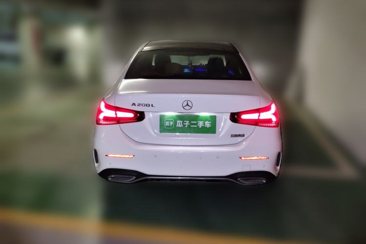 Used Mercedes-Benz A-Class 2022 Second Facelift A 200 L Sport Sedan Fashion Version
