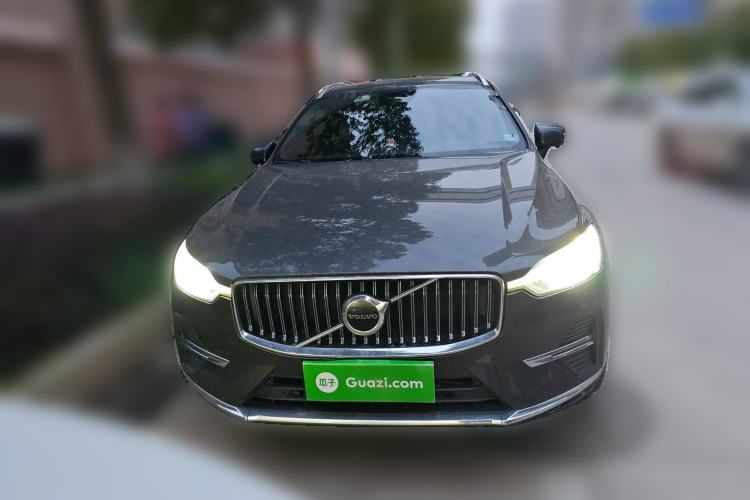 Used Volvo XC60 2022 B5 4x4 Smart Luxury Edition