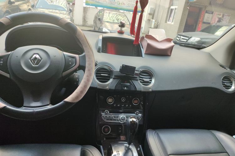 Used Renault Koleos 2014 Revised Version 2.5L Two-Wheel Drive Urban Edition
