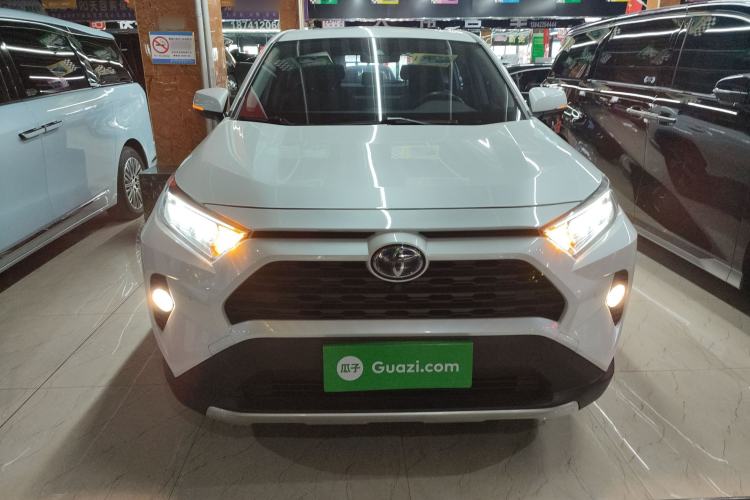Used Toyota RAV4 2022 Dual-Engine 2.5L E-CVT Four-Wheel Drive Elite Plus Edition Front