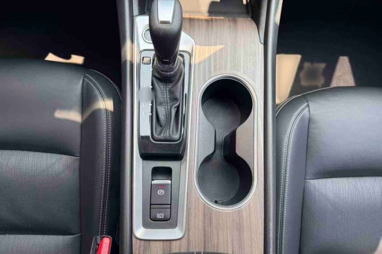 Used Nissan Teana 2021 2.0L XL Comfort Edition Interior 6