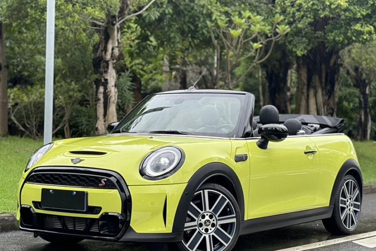 Used MINI MINI 2023 Second Facelift 2.0T COOPER S CABRIO Artist