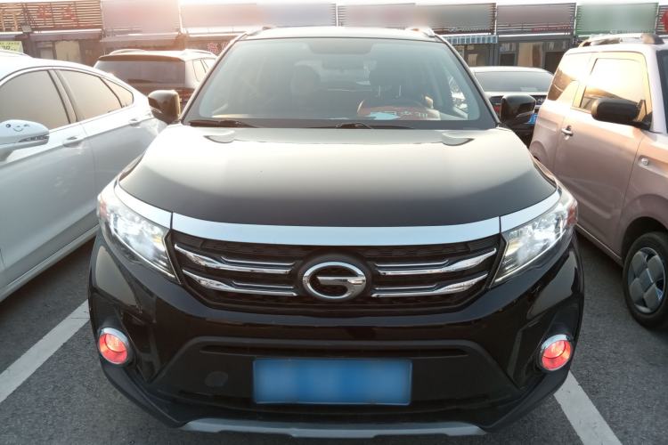 Used GAC Trumpchi GS3 2017 150N Automatic Elite Edition Front