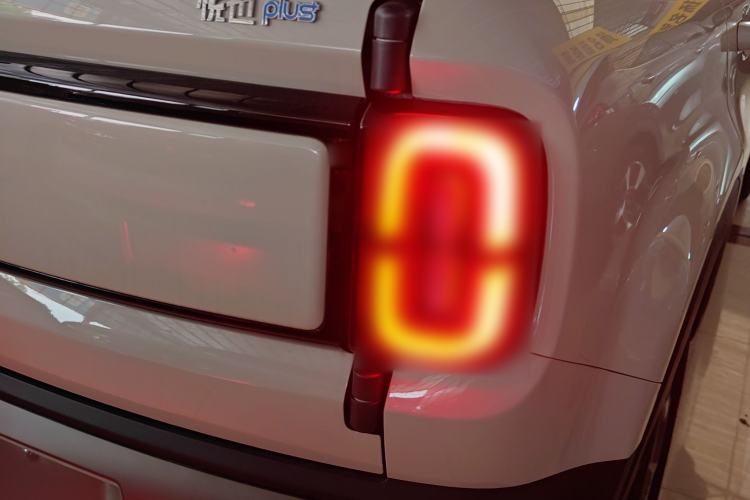 Used Baojun Spark EUV 2026 301km Flagship Edition Right Rear Taillight