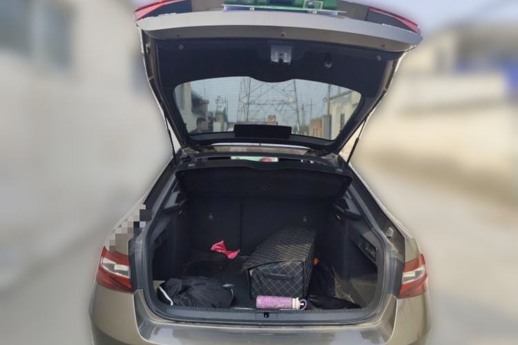 Used Skoda Superb 2016 TSI280 Manual Front-Drive Version
