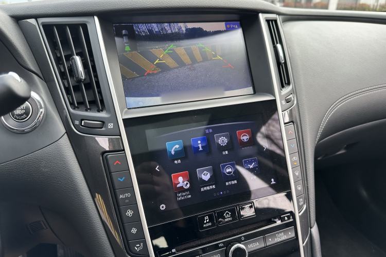 Used Infiniti Q50L 2018 2.0T Comfort Edition China VI Standard Interior 9