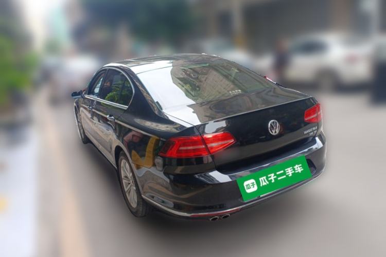 Used Volkswagen Magotan 2017 330TSI DSG Leading Model
