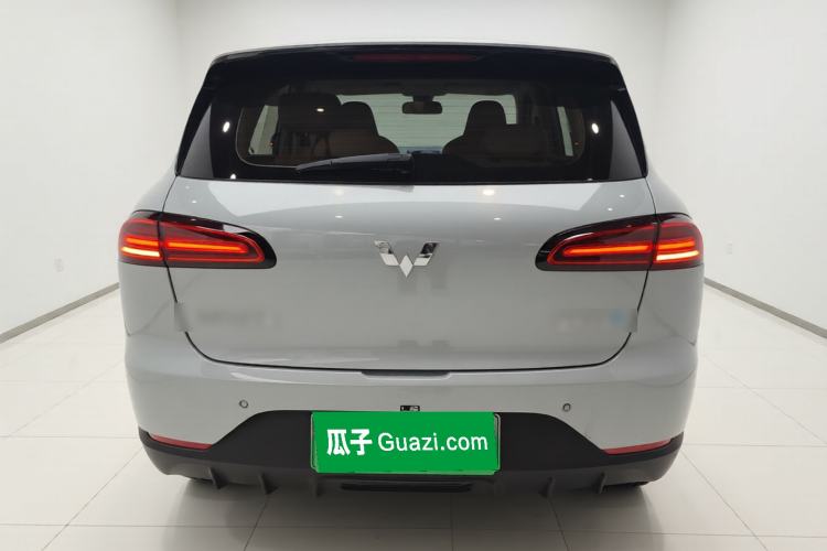 Used Wuling Bingo PLUS 2024 330 km Range Five-Seater Version
