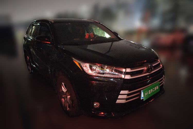 Used Toyota Highlander 2018 2.0T Four-Wheel Drive Luxury Version 7 Seats China VI Standard

