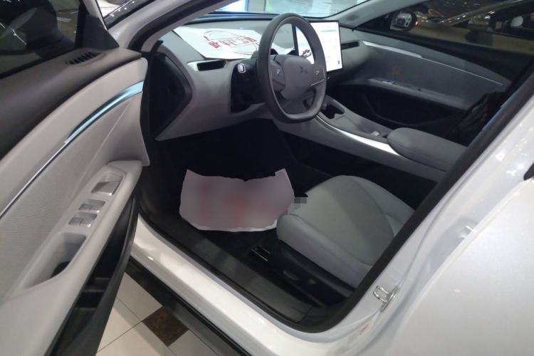 Used XPeng MONA M03 2024 620 with Ultra-Long Range
