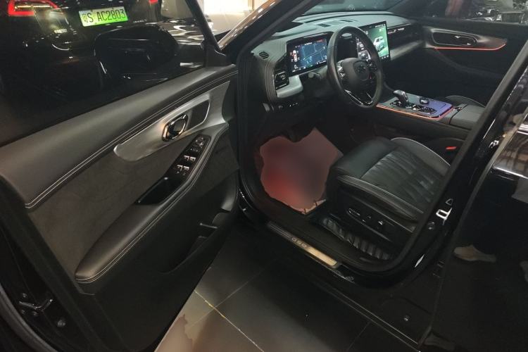 Used GAC Trumpchi GS8 2022 Dual-Engine Series 2.0TM Two-Wheel Drive Prestige Edition (7 Seats) Driver Seat