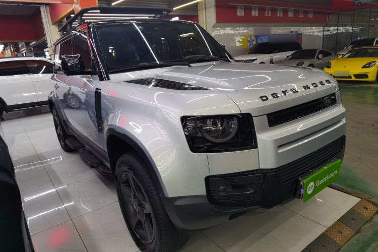 Used Land Rover Defender 2021 110 P400 SE