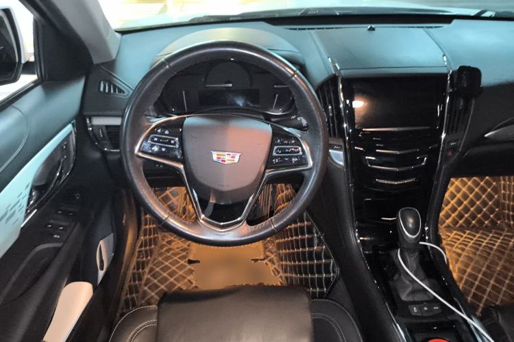 Used Cadillac ATS-L 2017 28T Fashion Edition Steering Wheel