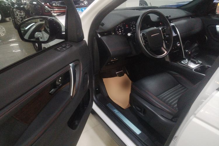 Used Land Rover Discovery Sport 2020 249 PS R-Dynamic Performance Edition Driver Seat