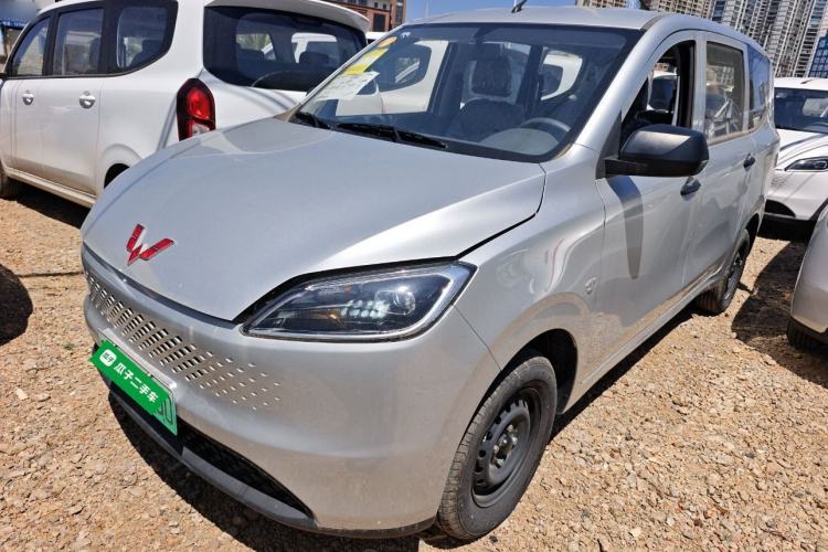 Used Wuling Hongguang New Energy 2025 Extended-Range Hybrid 50 km Utility Version