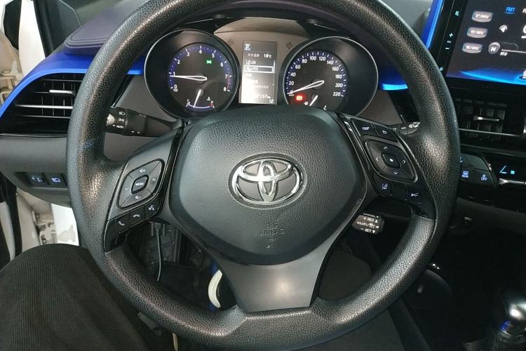 Used Toyota C-HR 2020 2.0L Leading Edition
