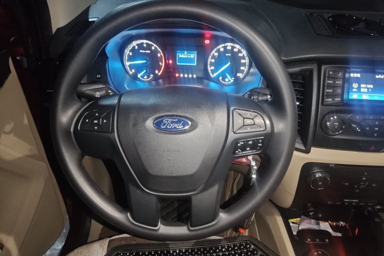 Used Ford Everest 2016 2.0T Gasoline Automatic 4x4 Elite Edition
