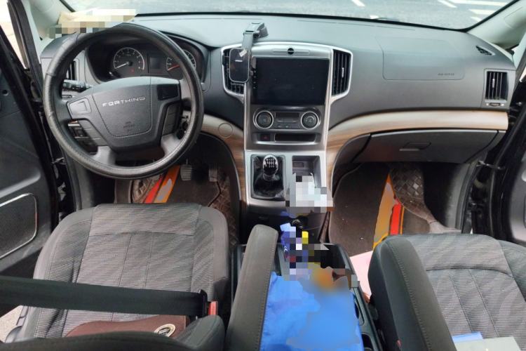 Used FORTHING Lingzhi PLUS 2021 2.0L Manual Comfort Model CNG 7-Seater
