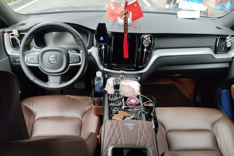 Used Volvo XC60 2021 T5 4x4 Smart Luxury Edition