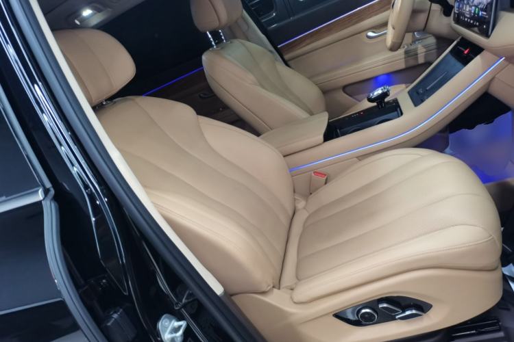 Used Hima AITO M7 2024 1.5T Rear-Drive Plus Version 5 Seats Right Front Seat