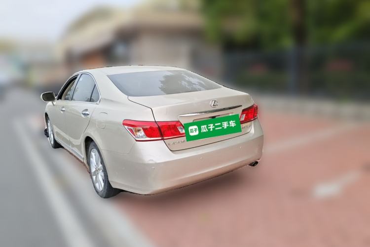 Used Lexus ES 2010 240 Elegant Edition Rear Left 45 Deg